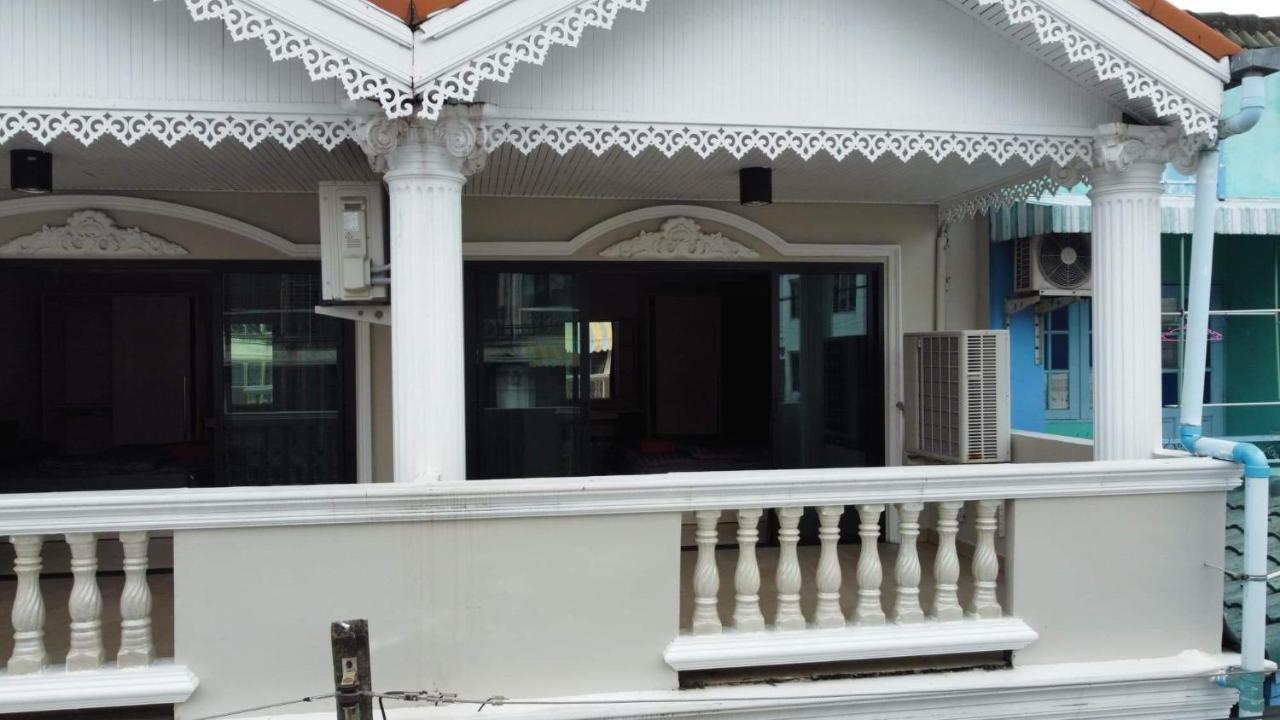 Bed and Breakfast Highwood Mansion Pattaya Exterior foto